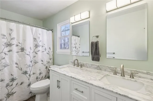 $549,000 | 535 Pine Bluff Drive, Mars, PA 16046