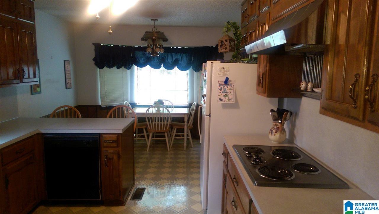 5286 Shady Crest Road Adamsville, AL 35005 - Photo 13 of 32