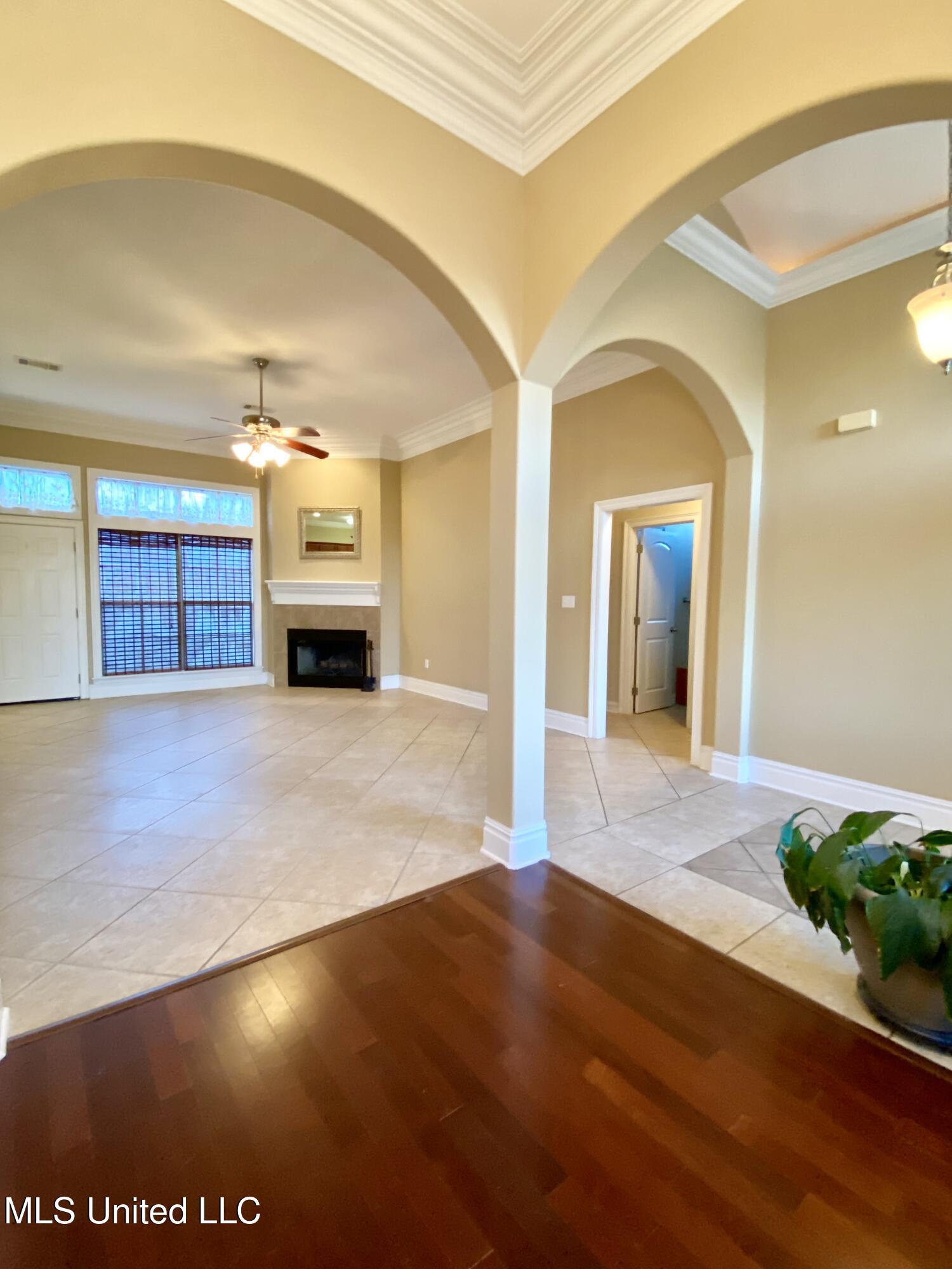 33 Native Dancer Drive Carriere, MS 39426 - Photo 5 of 35 5New, IMG_8033