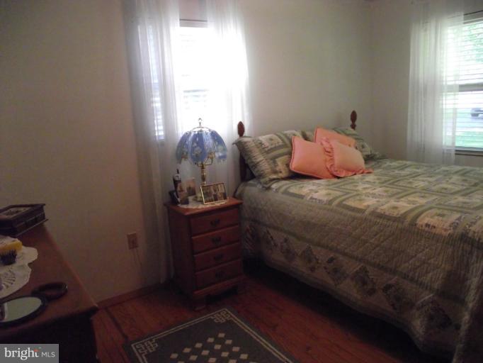 3110 Holland Cliffs Road Huntingtown, MD 20639 - Photo 10 of 28 Bedroom (Master)