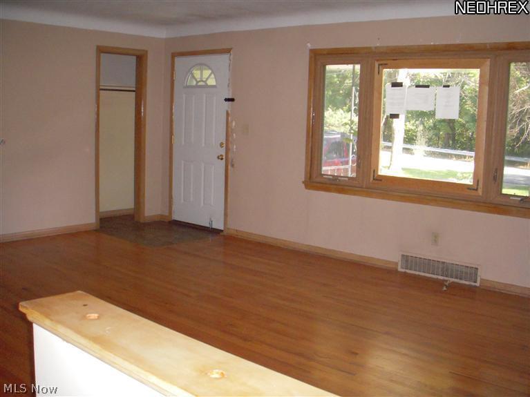 10120 West River Road Columbia Station, OH 44028 - Photo 4 of 6