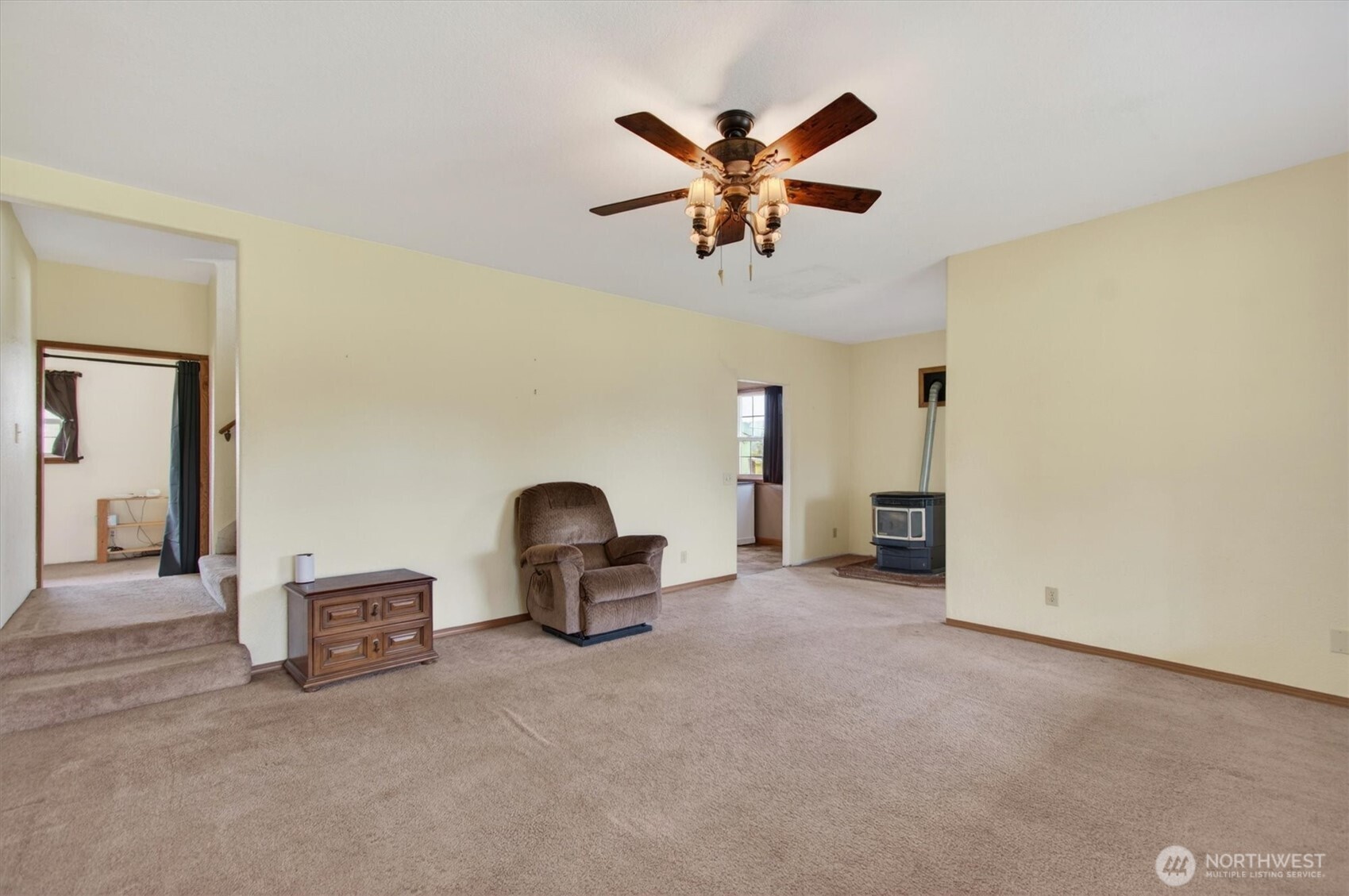 95 West Birnie Slough Road Cathlamet, WA 98612 - Photo 6 of 40