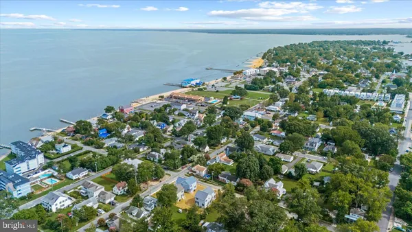 $649,900 | 700 Taggart Street, Colonial Beach, VA 22443