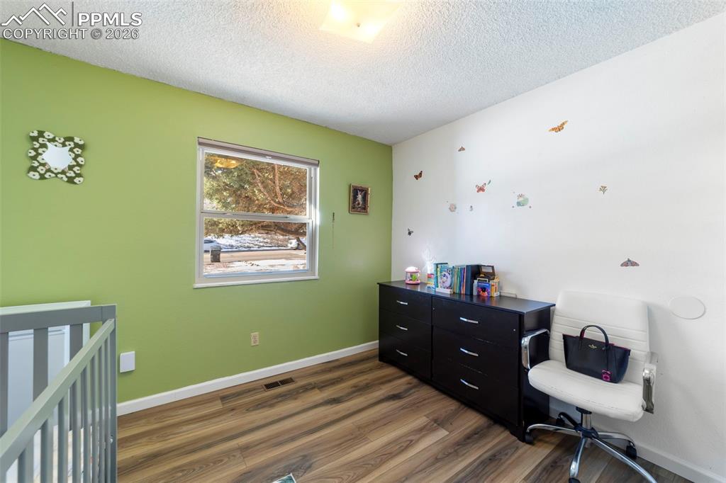 413 Chelton Road Colorado Springs, CO 80910 - Photo 23 of 42