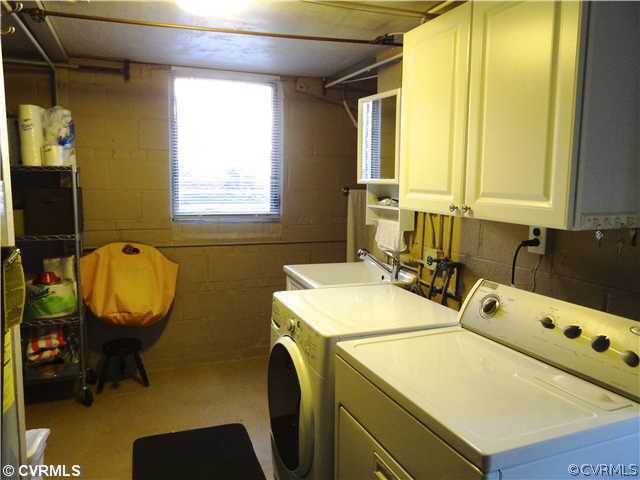 1005 Ridge Top Road Richmond, VA 23229 - Photo 13 of 18 Laundry