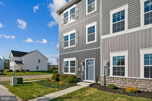 $321,390 | 52 Aloma Street, Ranson, WV 25438