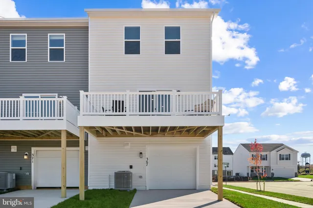 $321,390 | 52 Aloma Street, Ranson, WV 25438