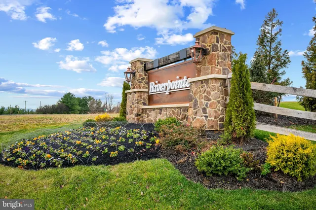 $321,390 | 52 Aloma Street, Ranson, WV 25438