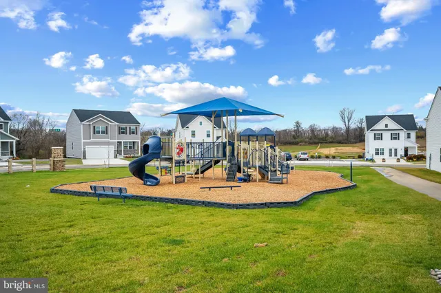 $321,390 | 52 Aloma Street, Ranson, WV 25438