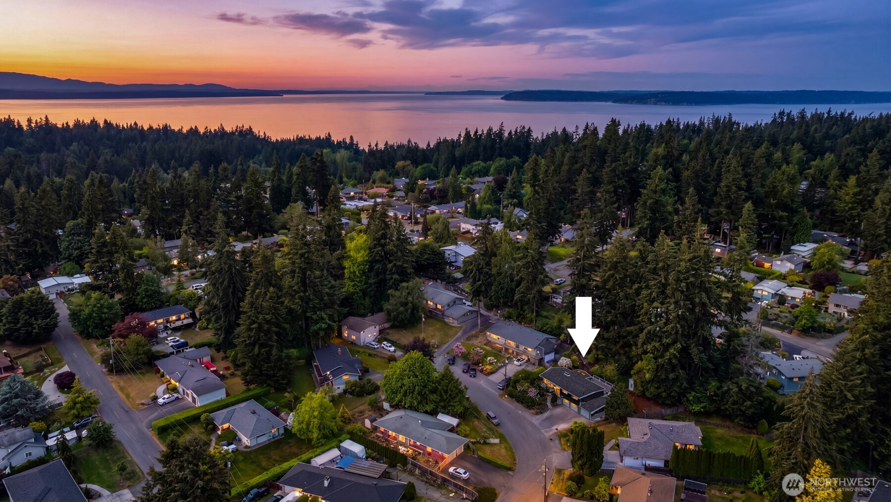18025 70th Place West Edmonds, WA 98026 - Photo 36 of 40