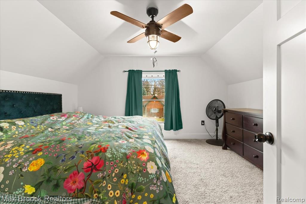 515 West Clinton Street Howell, MI 48843 - Photo 21 of 29