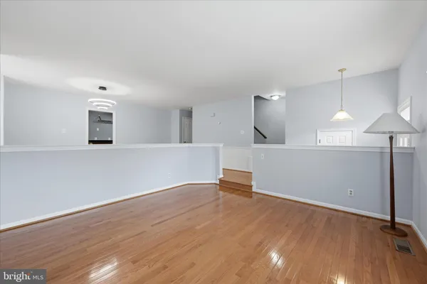 $599,900 | 221 Beacon Drive, Sterling, VA 20164