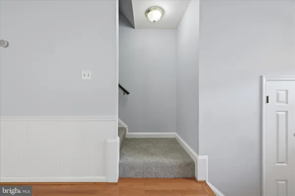 $599,900 | 221 Beacon Drive, Sterling, VA 20164
