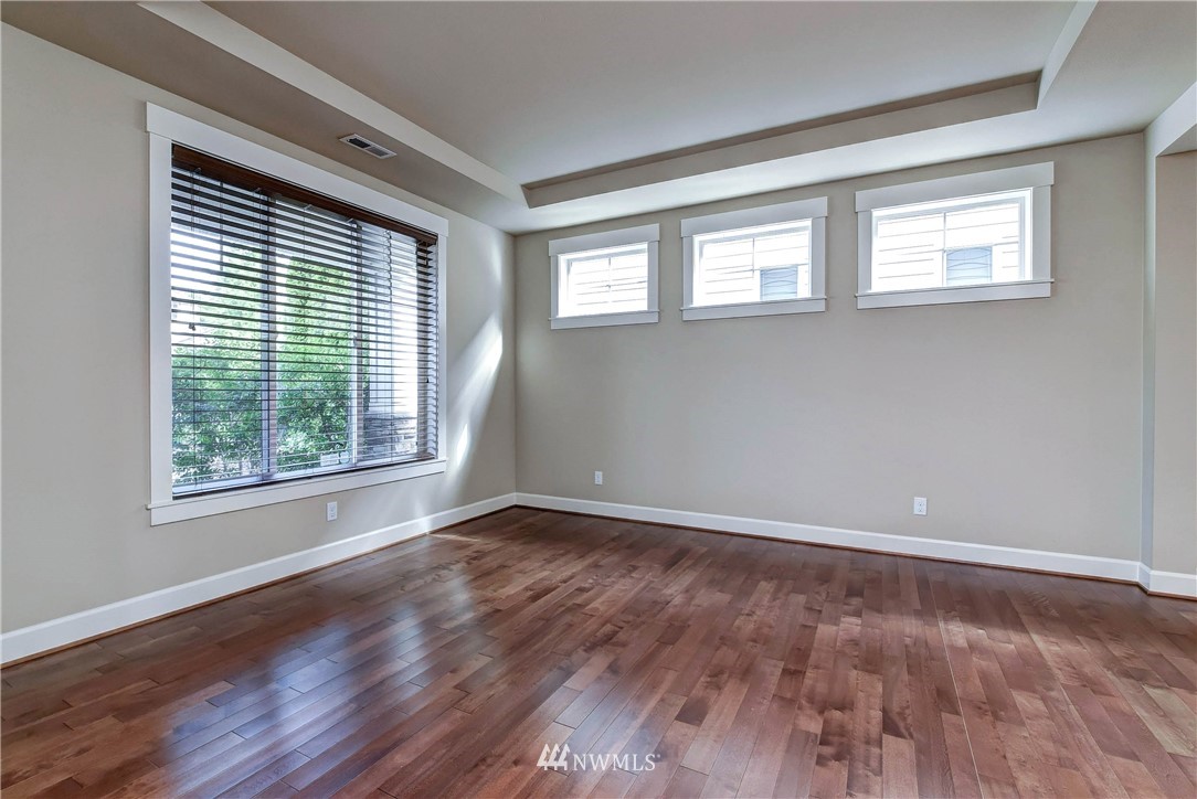 6213 Southeast 2nd Street Renton, WA 98059 - Photo 5 of 32