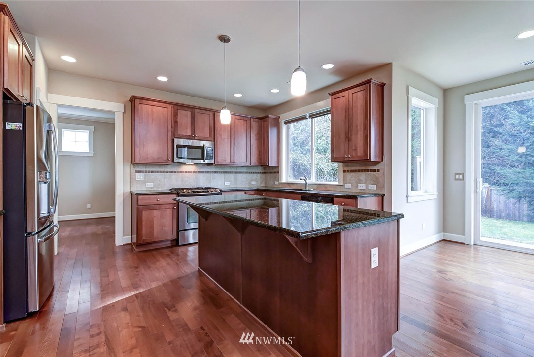 6213 Southeast 2nd Street Renton, WA 98059 - Photo 7 of 32