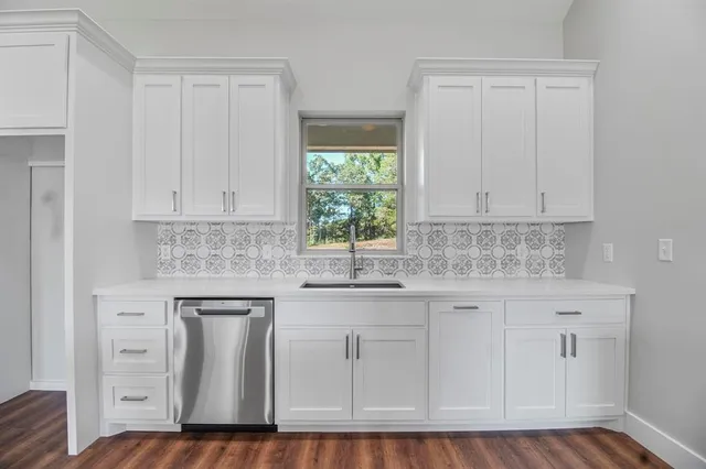 $549,900 | 19682 Dove Rdg Drive, Lindale, TX 75771