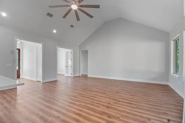 $549,900 | 19682 Dove Rdg Drive, Lindale, TX 75771