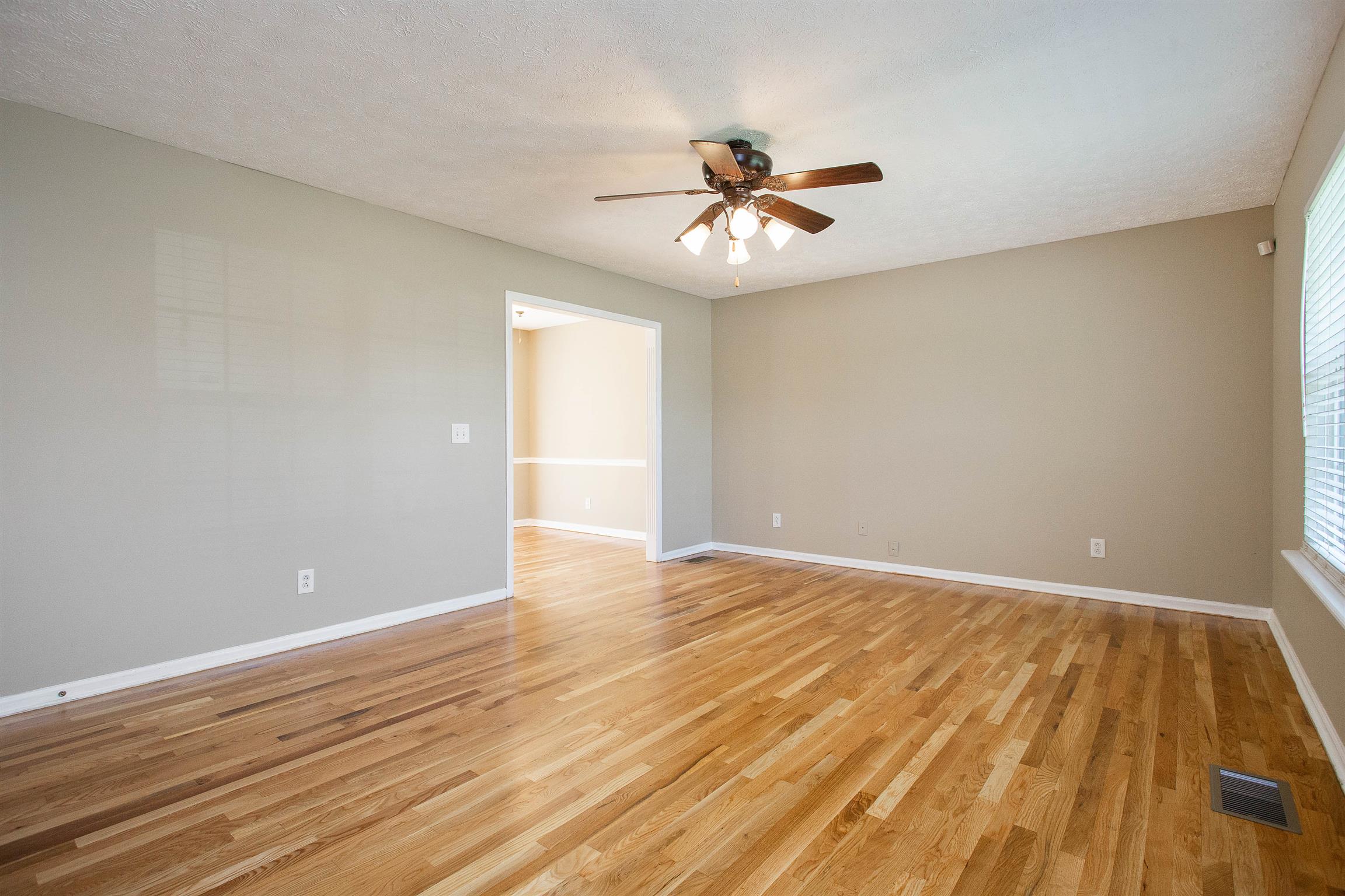 138 Fall View Court Murfreesboro, TN 37129 - Photo 8 of 21 Gallery Image 8
