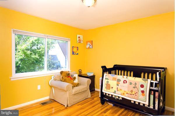 1502 Roundleaf Court Reston, VA 20190 - Photo 11 of 23 Bedroom 2