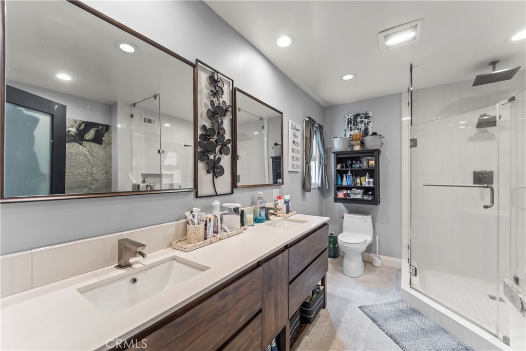 16857 Colven Road Granada Hills, CA 91344 - Photo 13 of 40