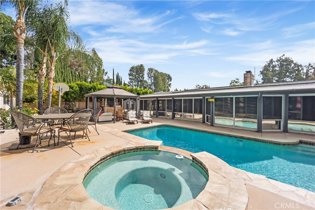 16857 Colven Road Granada Hills, CA 91344 - Photo 24 of 40