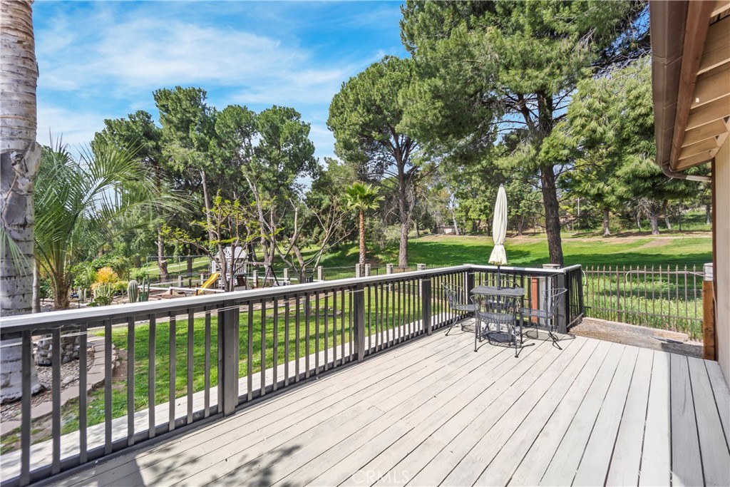 16857 Colven Road Granada Hills, CA 91344 - Photo 32 of 40