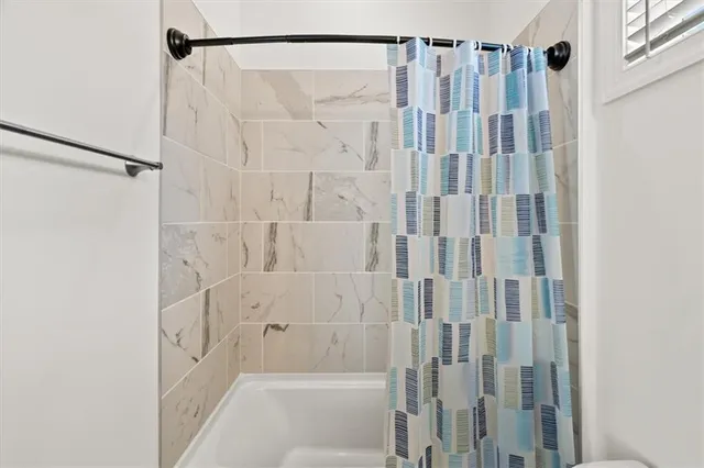 $599,900 | 123 Ivey Way, Woodstock, GA 30188