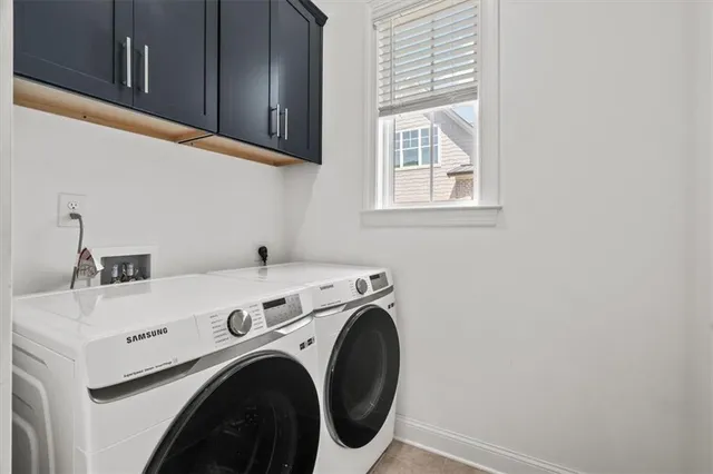 $599,900 | 123 Ivey Way, Woodstock, GA 30188