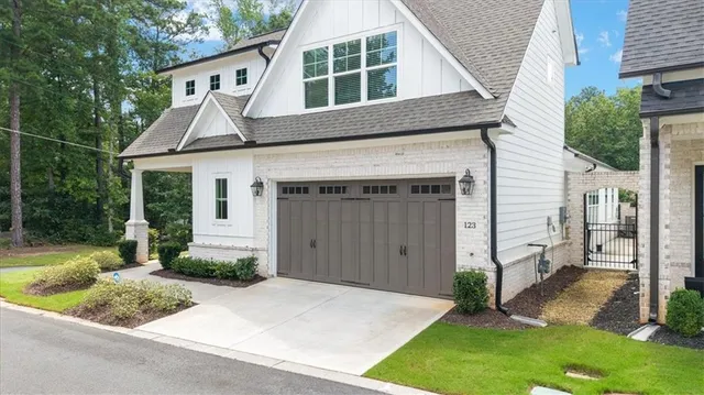 $599,900 | 123 Ivey Way, Woodstock, GA 30188