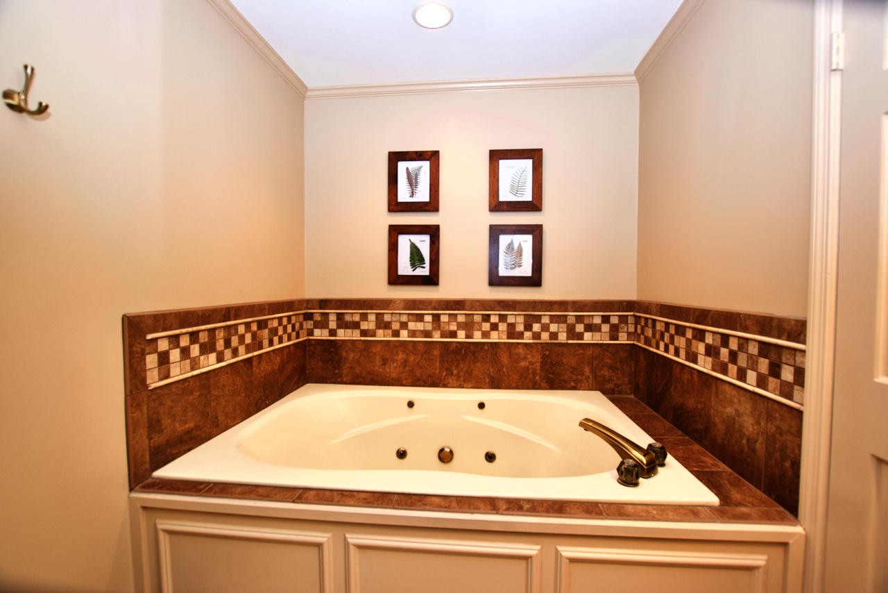 1208 Hitch Road Maryville, TN 37804 - Photo 18 of 38 Gallery Image 18