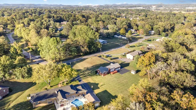 $849,900 | 107 Beechlawn Drive, Franklin, TN 37064