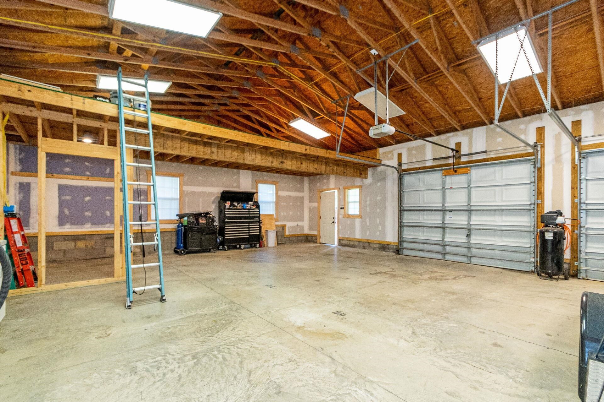 244 South Pleasant Coates Road Benson, NC 27504 - Photo 26 of 32 Garage