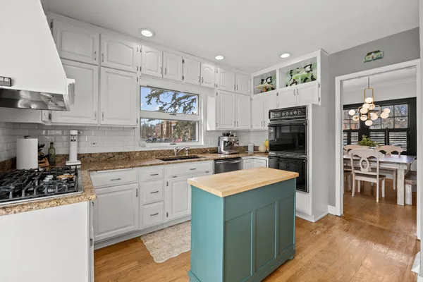 $775,000 | 101 Southcote Road, Riverside, IL 60546