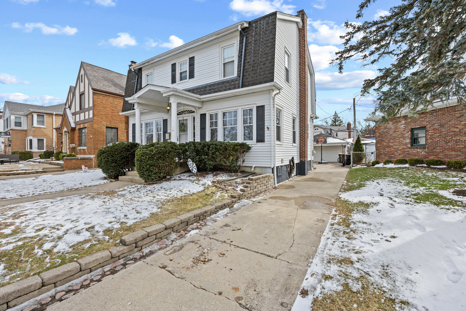 101 Southcote Road Riverside, IL 60546 - Photo 3 of 50