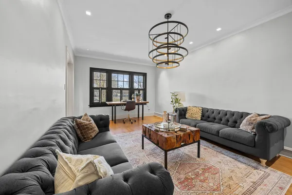 $775,000 | 101 Southcote Road, Riverside, IL 60546