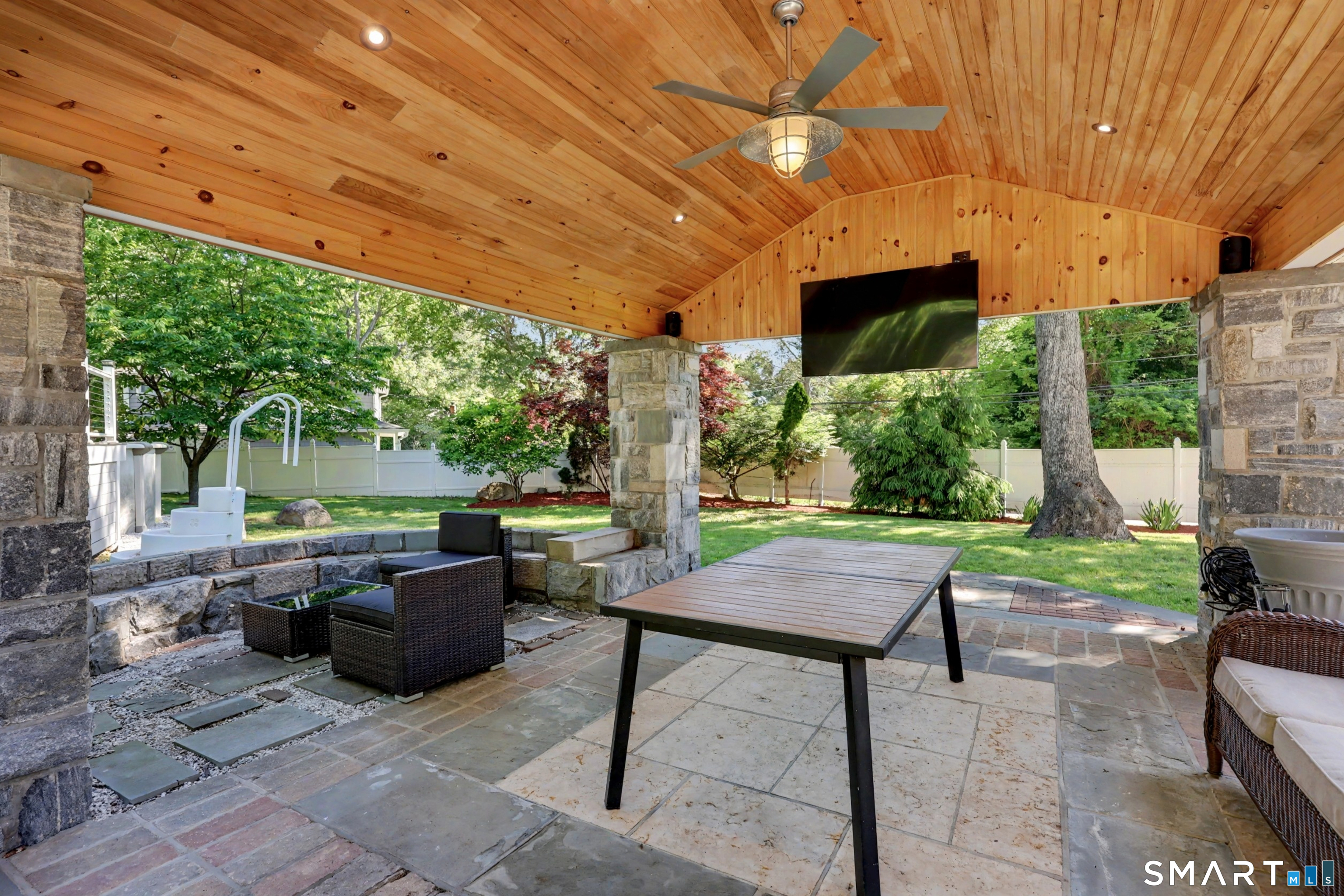 5 Caddy Road Norwalk, CT 06851 - Photo 28 of 36