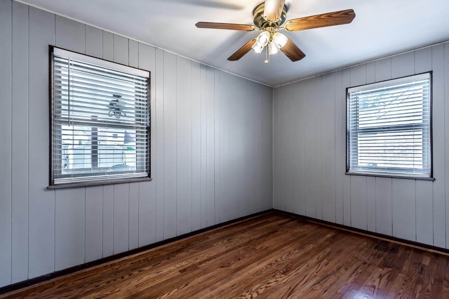 2234 Hunt Road Reading, OH 45215 - Photo 9 of 31 Gallery Image 9