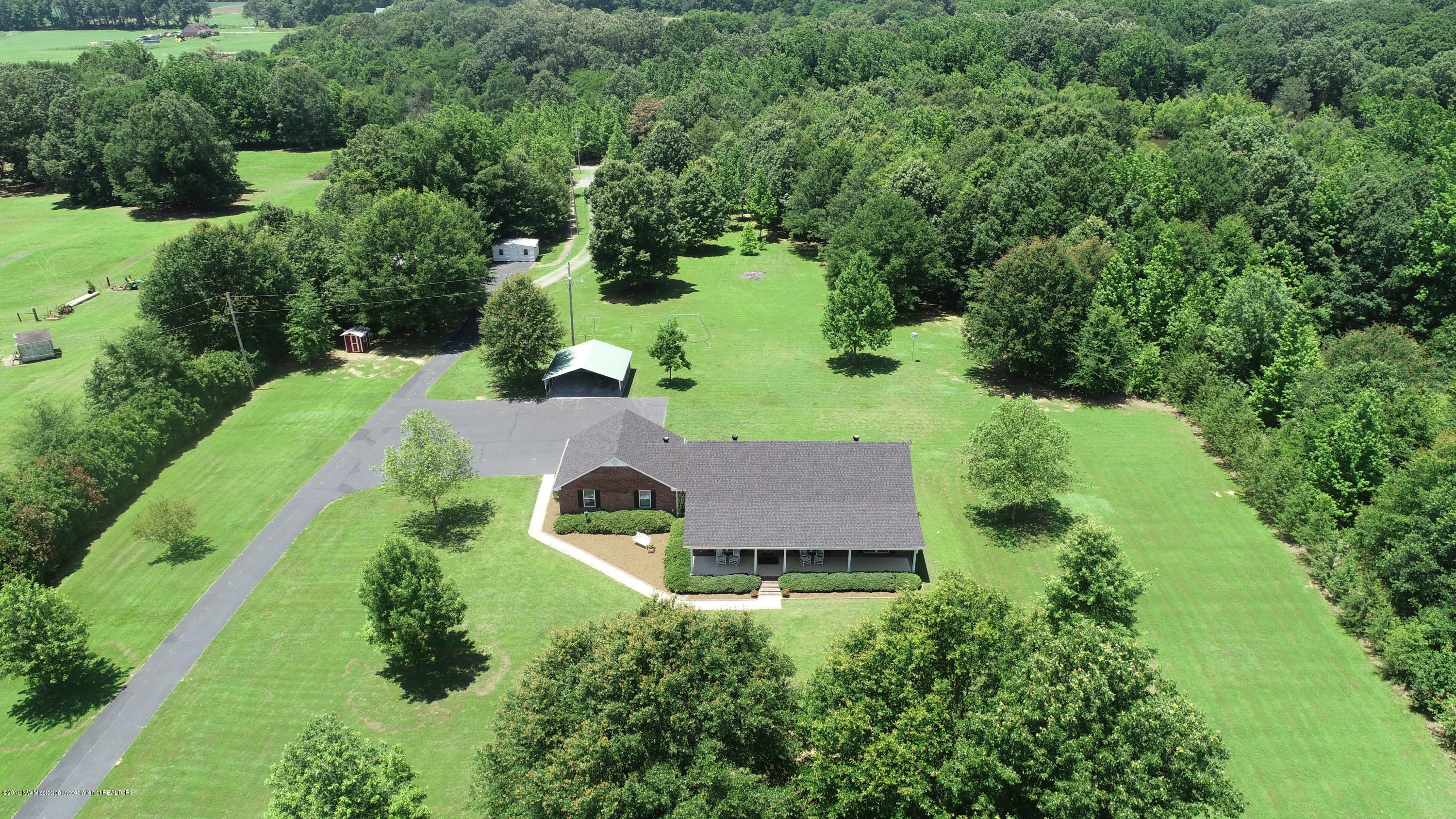 3015 Antioch Road Coldwater, MS 38618 - Photo 5 of 67 01e026b234dbfef2a761236b3945475da8841e46