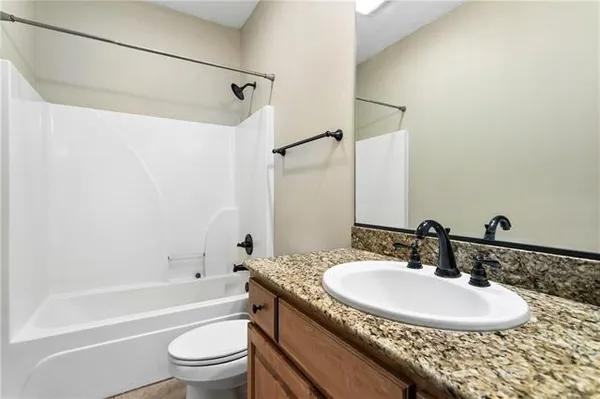 $2,900 | 113 Autumn Creek Drive, Madisonville, LA 70447