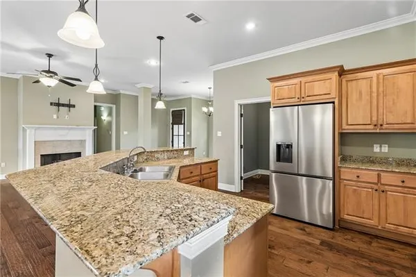 $2,900 | 113 Autumn Creek Drive, Madisonville, LA 70447