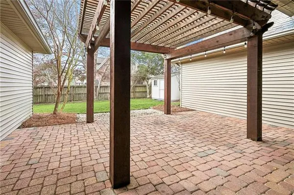 $2,900 | 113 Autumn Creek Drive, Madisonville, LA 70447