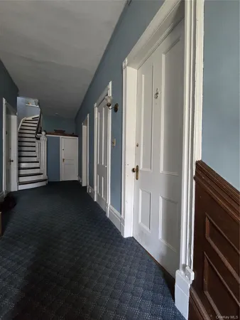 $2,000 | 514 Grand Avenue, Unit 2E, Newburgh, NY 12550