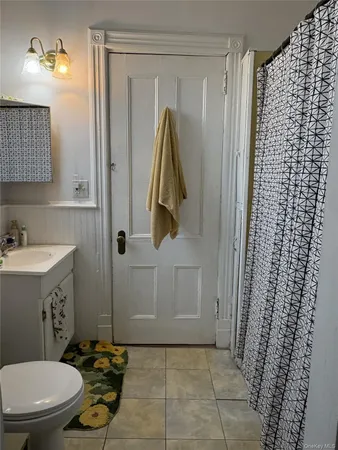 $2,000 | 514 Grand Avenue, Unit 2E, Newburgh, NY 12550