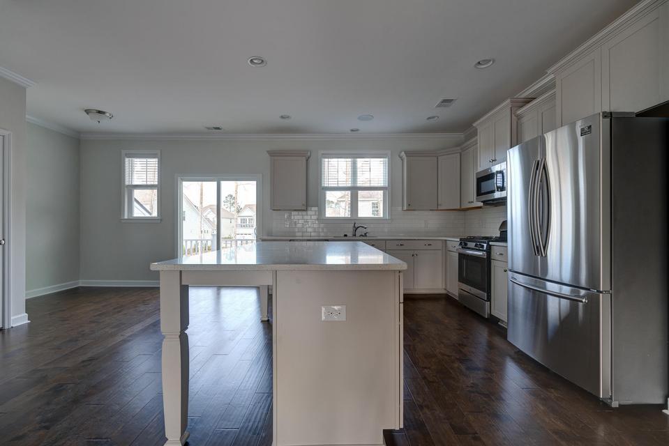 1545 Moss Spring Road Mount Pleasant, SC 29466 - Photo 6 of 20 20230505122406919886000000-o