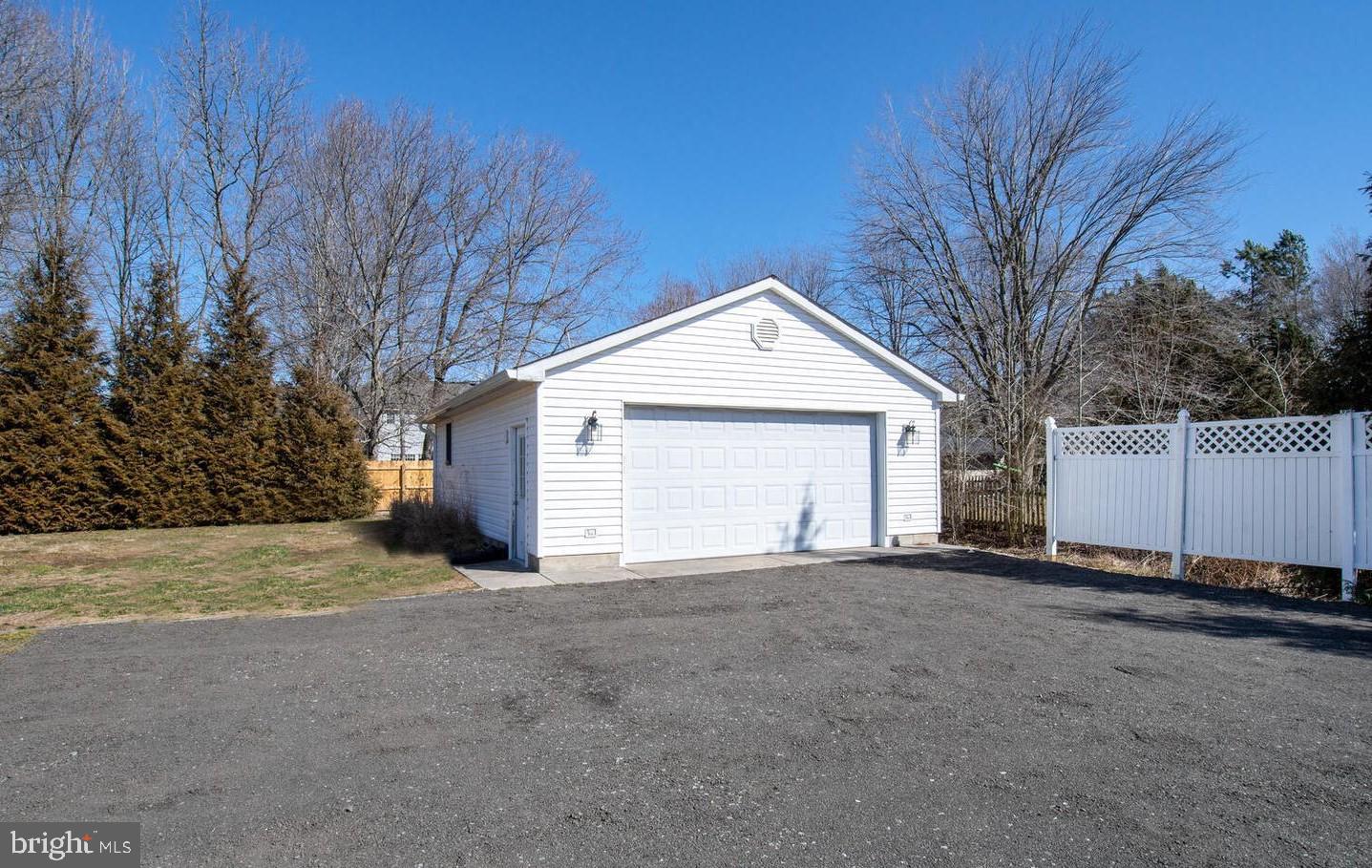 720 Old Love Point Road Stevensville, MD 21666 - Photo 2 of 33