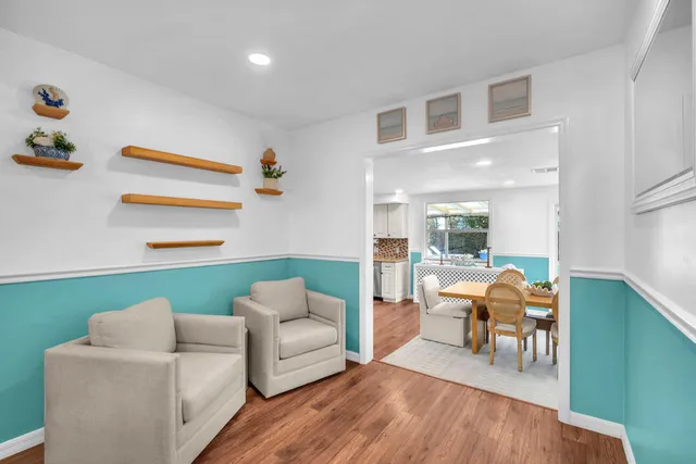 $7,400 | 528 North Palmway, Lake Worth Beach, FL 33460