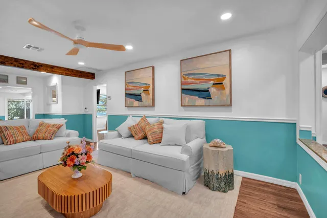 $7,400 | 528 North Palmway, Lake Worth Beach, FL 33460