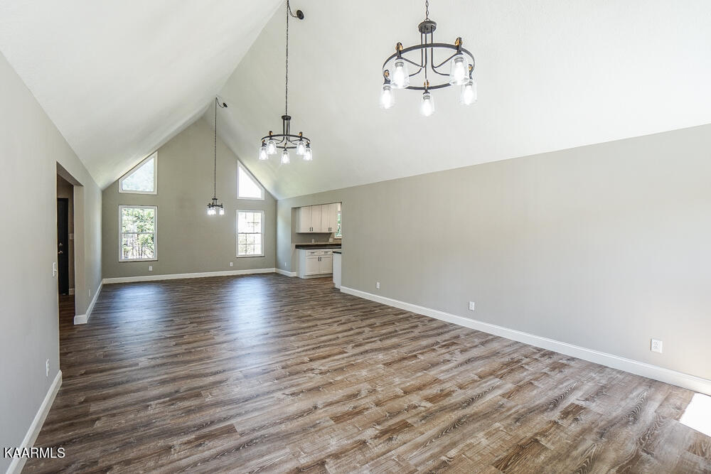 1247 Topside Road Louisville, TN 37777 - Photo 13 of 43 DSC04666