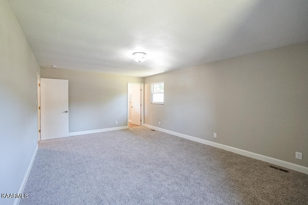1247 Topside Road Louisville, TN 37777 - Photo 29 of 43 DSC04678