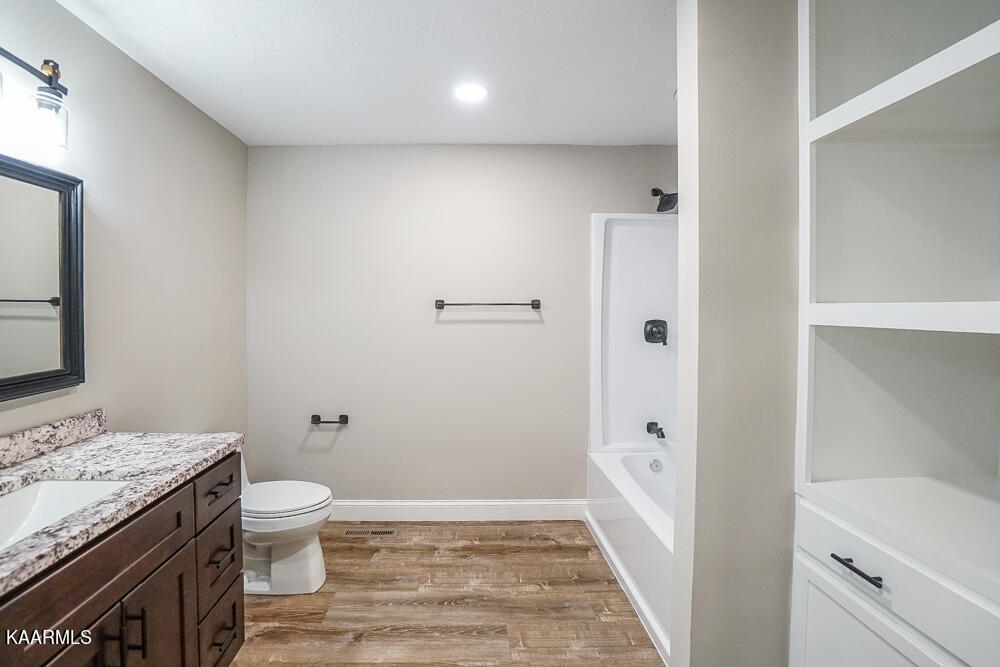 1247 Topside Road Louisville, TN 37777 - Photo 36 of 43 DSC04672